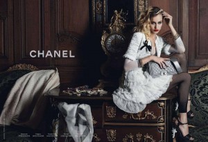 Alice-Delall-chanel