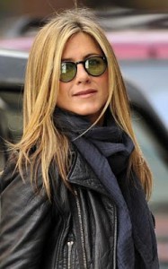 jennifer aniston oliver peoples